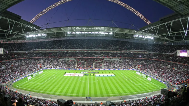 Hướng Dẫn Cách Tính Thời Gian Trận Đấu Bóng Đá Theo Luật FIFA
